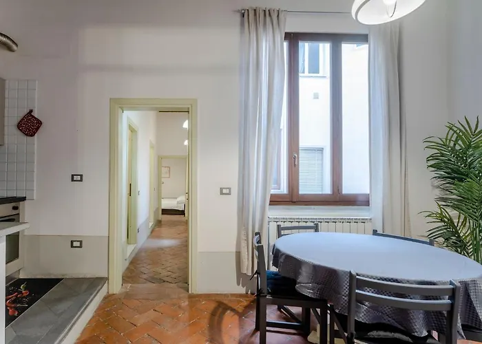 Centro Sant'Ambrogio Flat